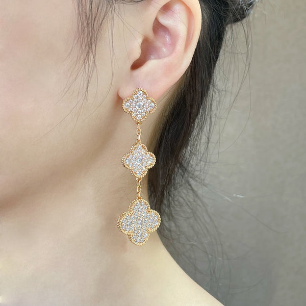 ˇShow YourselfˇCLOVER 3 MOTIFS DIAMOND PAVED ROSE GOLD EARRINGS