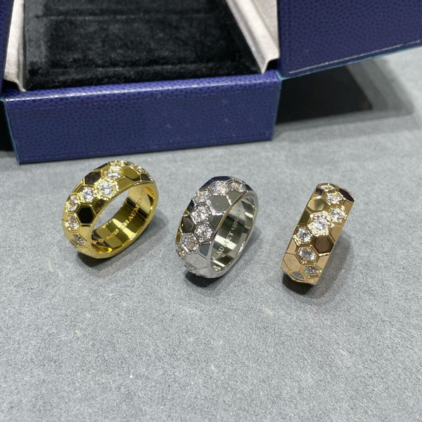 ˇShow YourselfˇBEE LOVE DIAMOND LARGE RING
