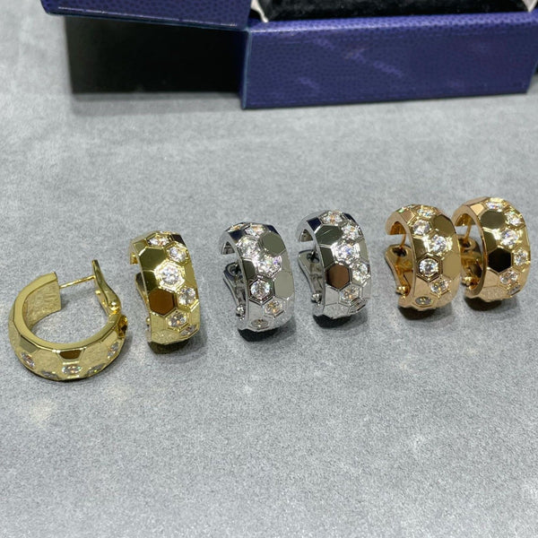 ˇShow YourselfˇBEE LOVE DIAMOND HOOP EARRINGS