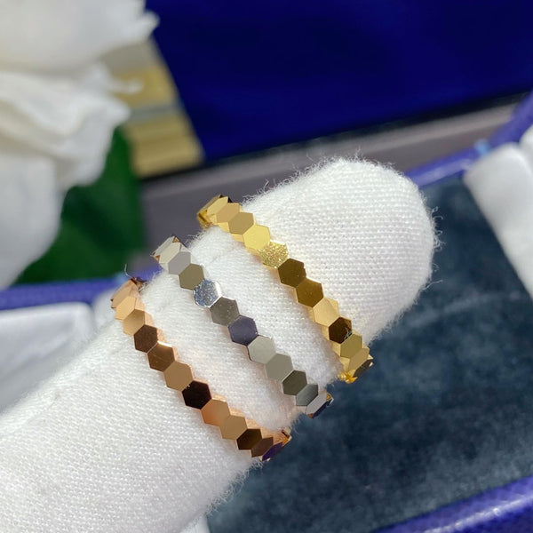 ˇShow YourselfˇBEE LOVE SMALL RING