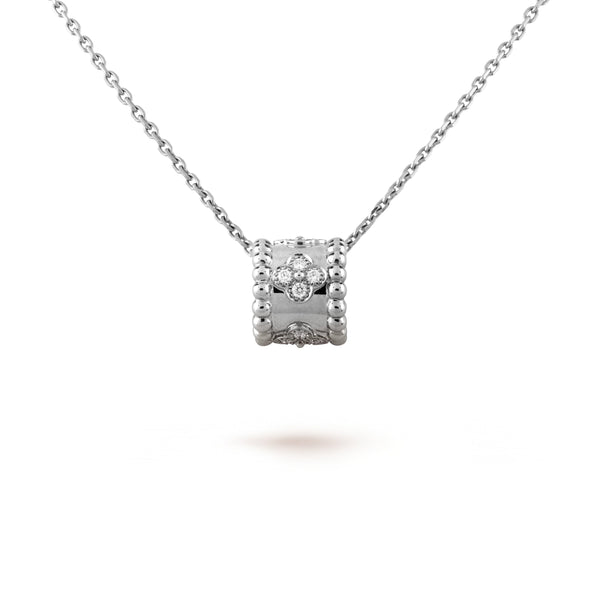 ˇShow YourselfˇPERLEE PEDANT SIVLER DIAMOND NECKLACE