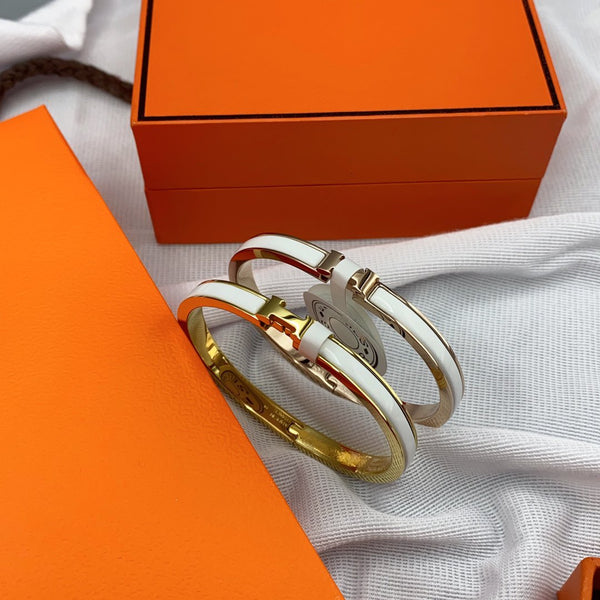 ˇShow YourselfˇCLASSIC HM CLIC WHITE 8MM ENAMEL BRACELET