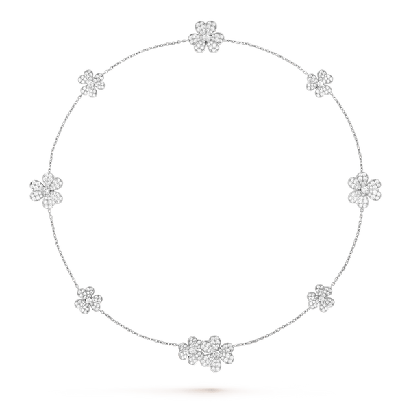 ˇShow YourselfˇFRIVOLE SILVER 9 FLOWERS NECKLACE